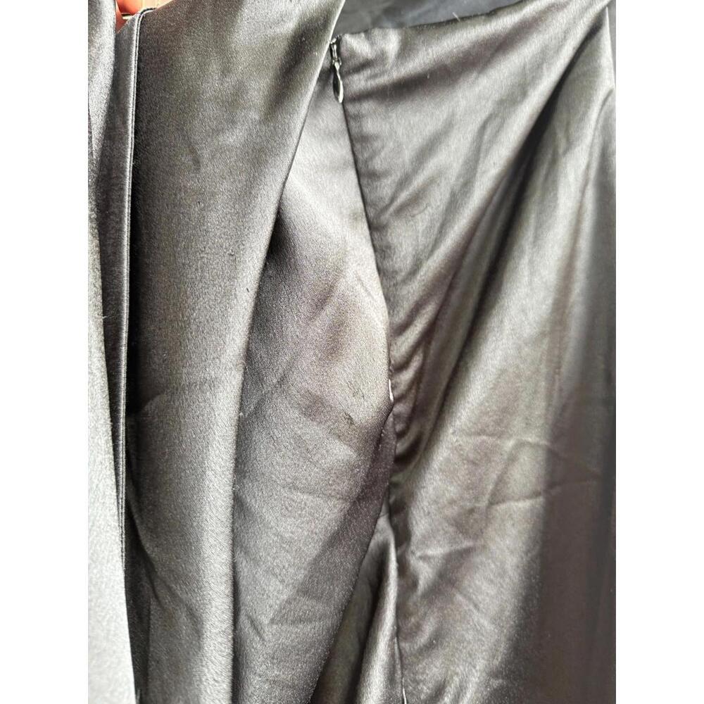 ARIAS New York Asymmetrical Dress Size 8 with Fabric Pull - Picture 16 of 16